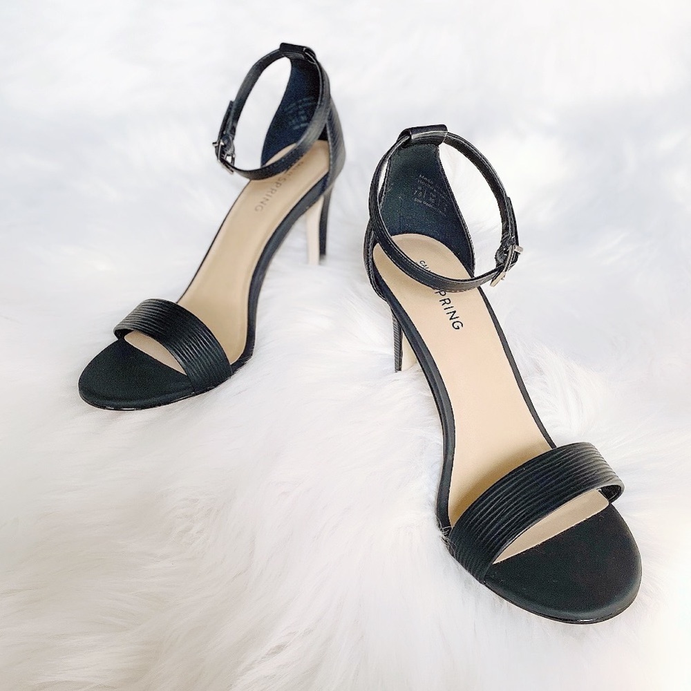 NIB Call it spring Ahlberg black heels